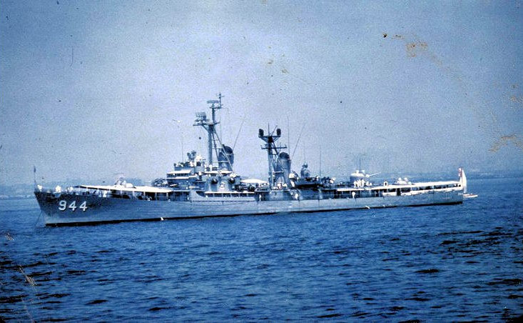 USS Mullinnix DD-944 - Ship History